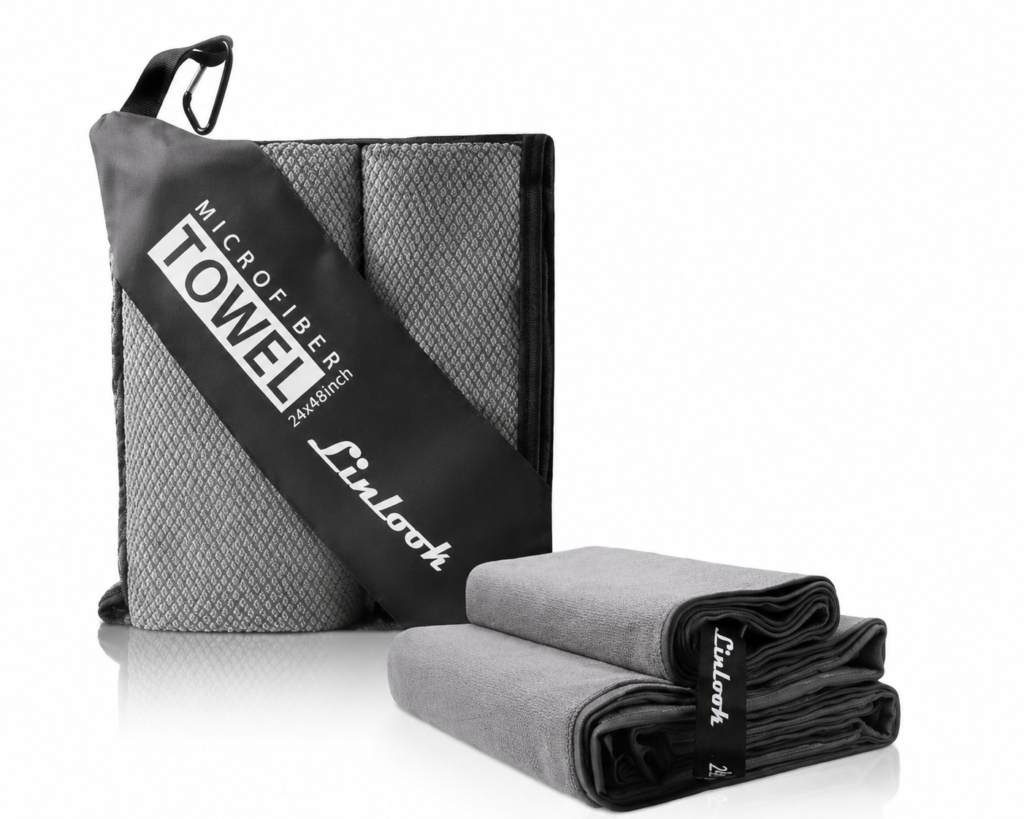 Deux serviettes microfibre compactes avec leur pochette de transport